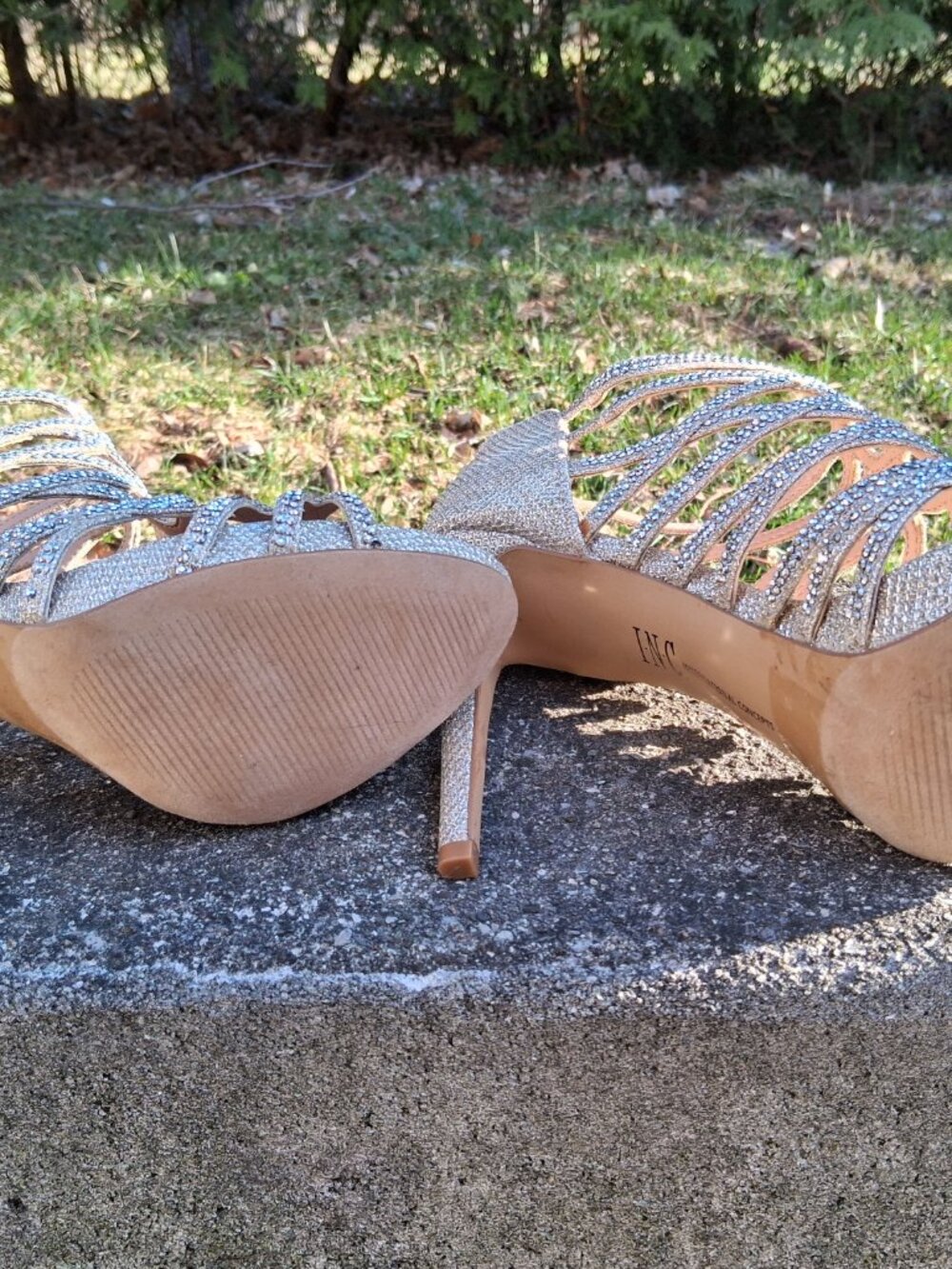 2 items = Women's Champagne Crystal Strappy Gold High Heel Sandals 7.5 and Bag - Picture 9 of 11